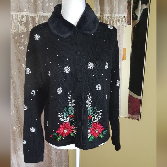 Victoria Jones | Sophisticated Christmas Sweater - Picture 12 of 16